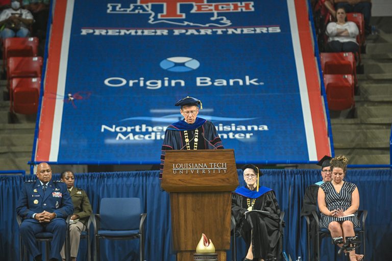 Louisiana Tech sets records in Spring 2022 commencement BIZ